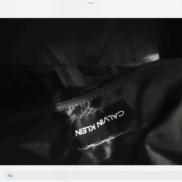 Calvin Klein Small Leather Duffle Bag - Picture 9 of 9